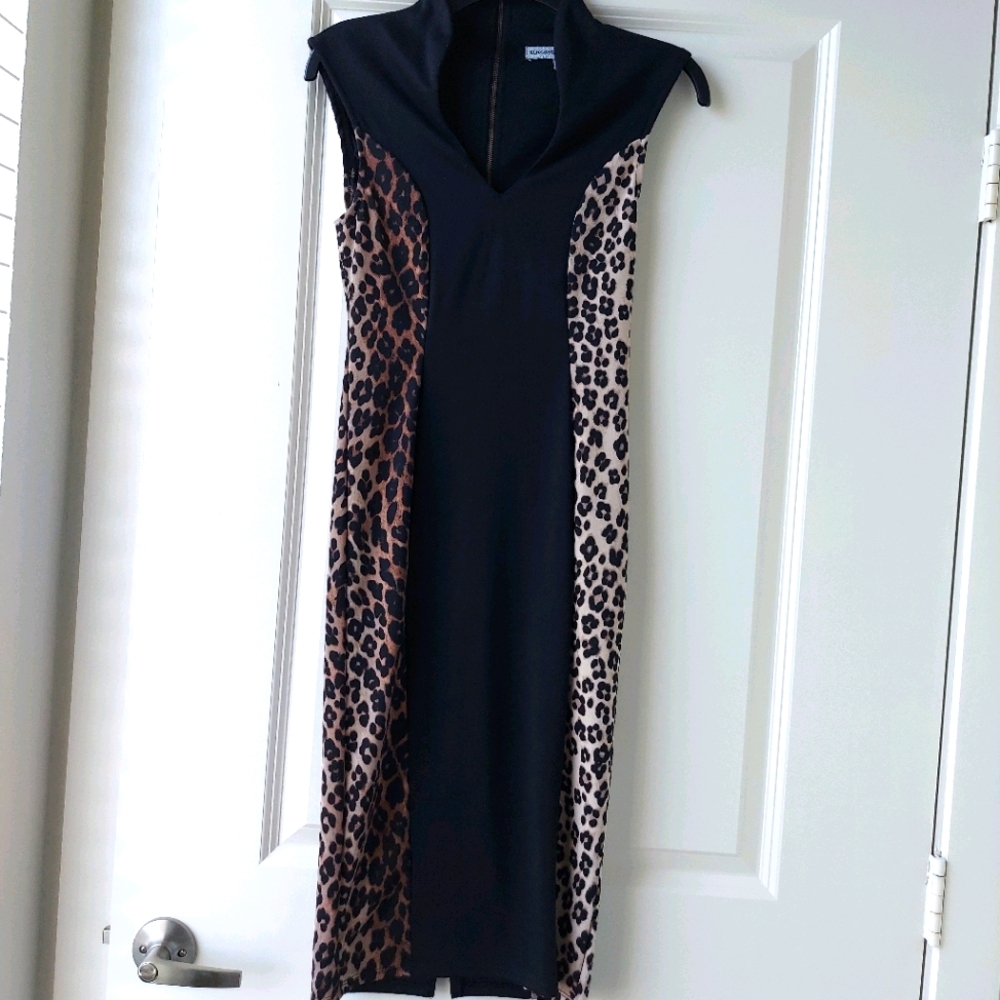 Leopard Print Midi Dress Size Small